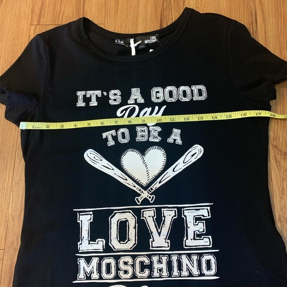 Love Moschino “it’s A Good Day” Black T-Shirt - Picture 10 of 11